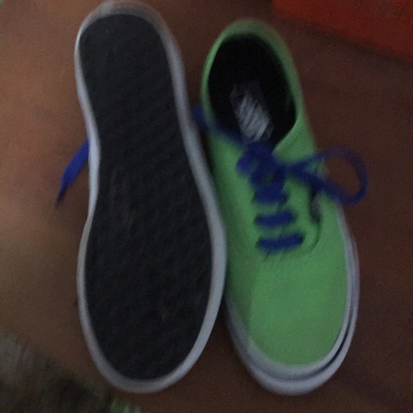 green van shoes
